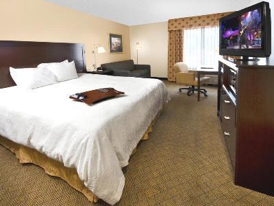 Hampton Hotel 3*